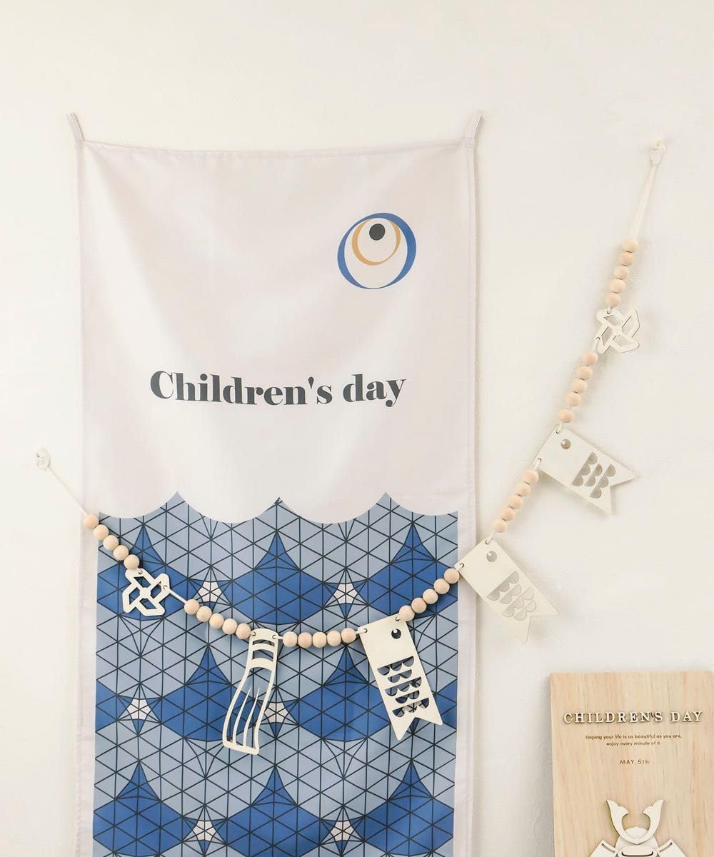 スリコ　こどもの日　兜　木製　5月人形　スリーズ　セット　オブジェ Amazon | 3COINS こどもの日 兜オブジェ スリコ web 兜 初節句